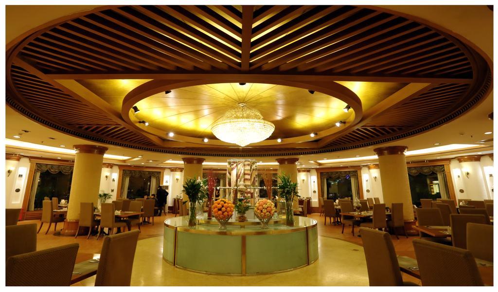 Zhengzhou Jianguo Hotel Exterior photo